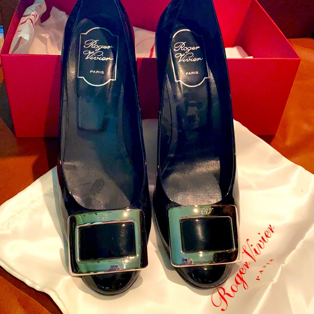 Roger Vivier Black/Buckled Patton Heels
